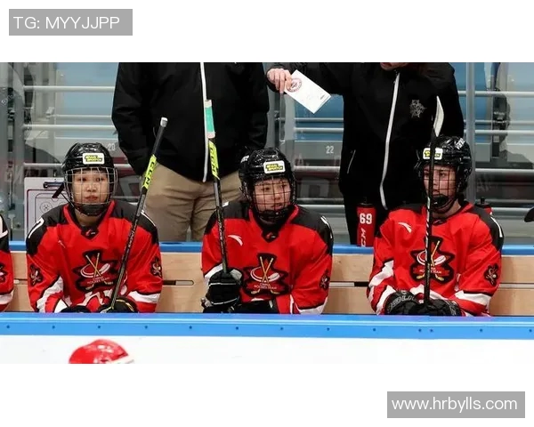 冰球国家队新阵容亮相,归化球员引发热议